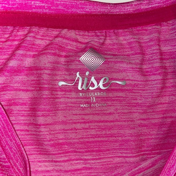 BOGO FREE Lularoe Rise Confident Workout T-Shirt - Picture 3 of 3